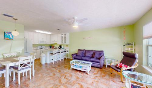 One Bedroom Apartment