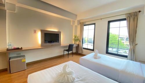 Standard Twin Room