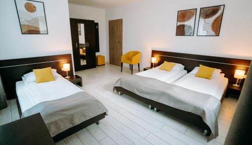 Triple Room with Private Bathroom