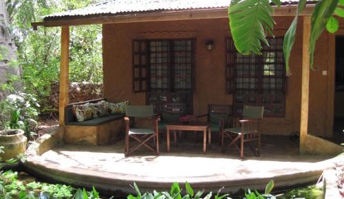 Bungalow with Patio