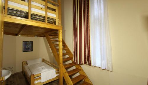 Economy Double Room with Shared Bathroom