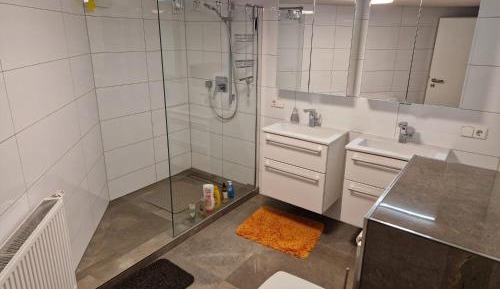 Triple Room with Shared Bathroom