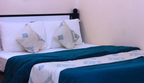 Standard Single Room with Shower