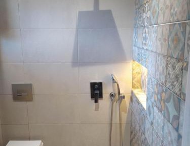 Studio (2 Adults + 1 Child)