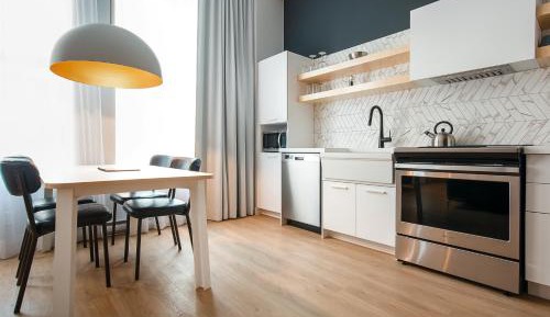 City View One-Bedroom Loft with Bunk Bed LC301