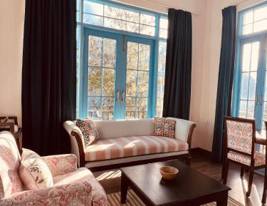 Superior King Room