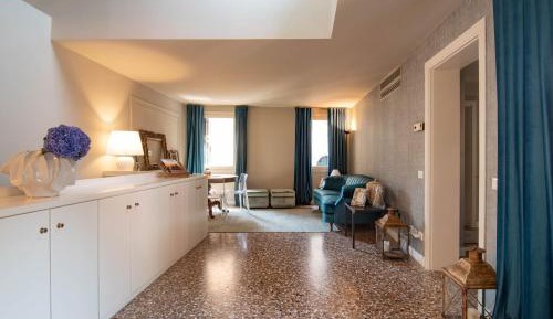 Penthouse Apartment