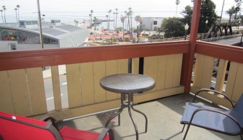 Business King Room with Ocean View - Non-Smoking