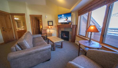 Two-Bedroom Apartment with Balcony