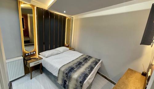 Budget Double or Twin Room in Basement