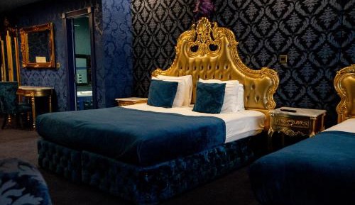 Luxury Suite - Sleeps 6