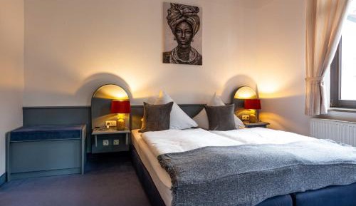Large Double Room