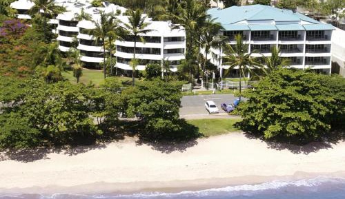 Superior Seaview One-Bedroom Apartment with Seaview