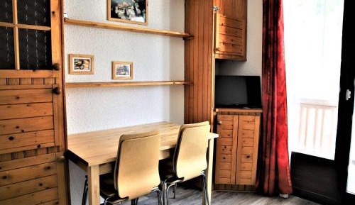Apartment (3 Adults)