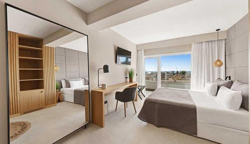 Superior Double or Twin Room with Sea View