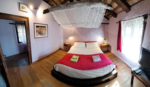 Quadruple Room with Two Private Bathrooms