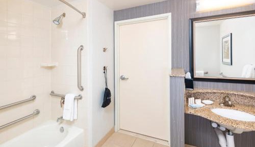 King Room with Sofa Bed and Adapted Tub - Mobility and Hearing Accessible