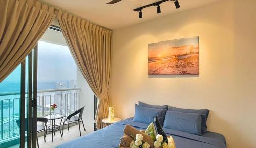 Studio Apartment with Sea View