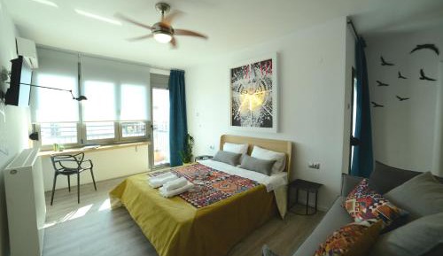 Apartment with Balcony
