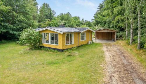 Two-Bedroom Holiday Home