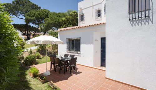 Villa with Garden View