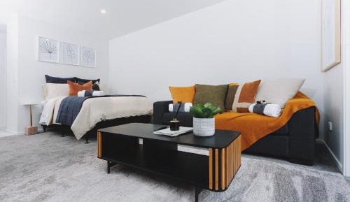 Studio Apartment