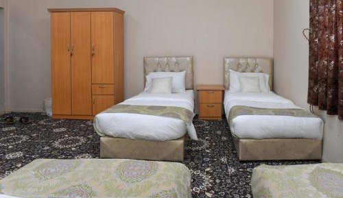 Quadruple Room with Private Bathroom