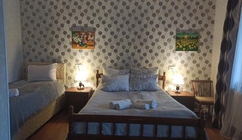 Large Double Room