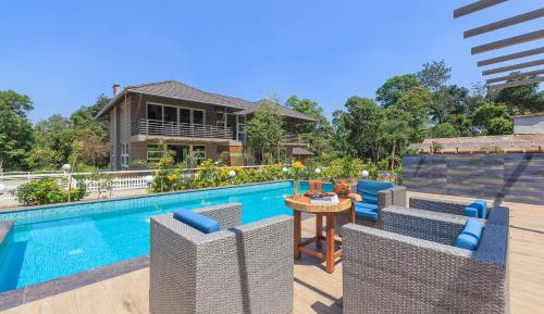 Standard Villa