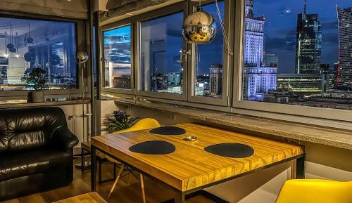 Deluxe Apartment with Balcony and City View - Świętokrzyska 35