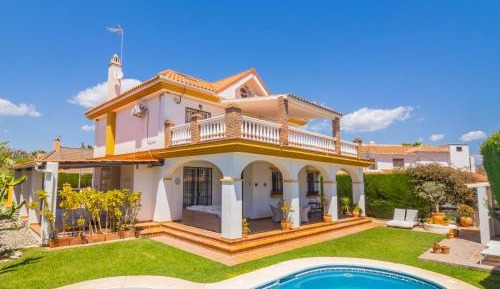 Villa with Private Pool