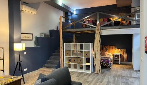 Studio - Split Level