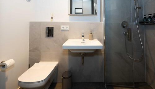 One-Bedroom Apartment (1 Adult)