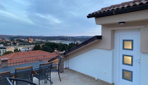 Apartment with Terrace