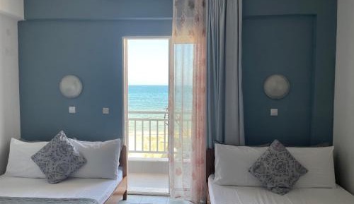 Studio with Sea View