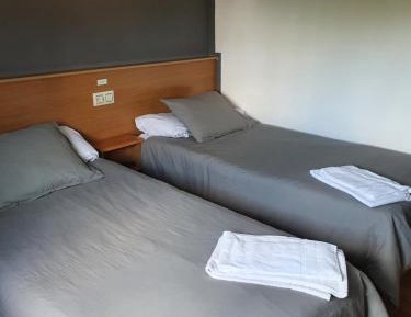 Twin Room with Private Bathroom