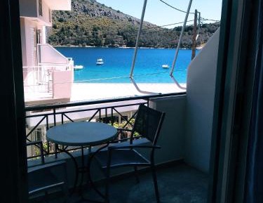 Double or Twin Room with Sea View