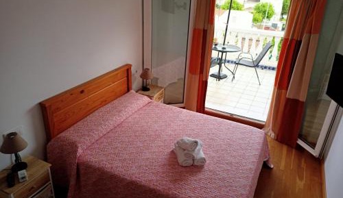 Deluxe Double Room with Terrace and Sea View