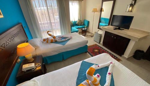 Deluxe Double Room with Balcony