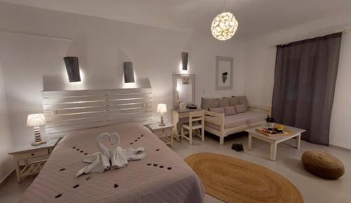 Superior Studio (2 Adults)