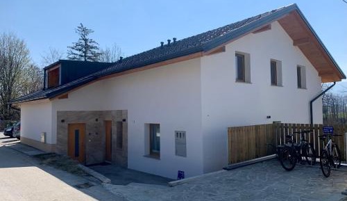 One-Bedroom Apartment with Terrace - Lower Ground Floor