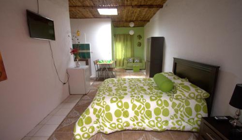 Deluxe Family Suite