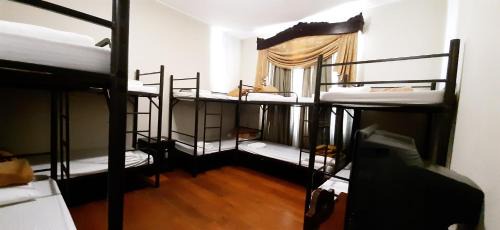 Mixed Dormitory Room