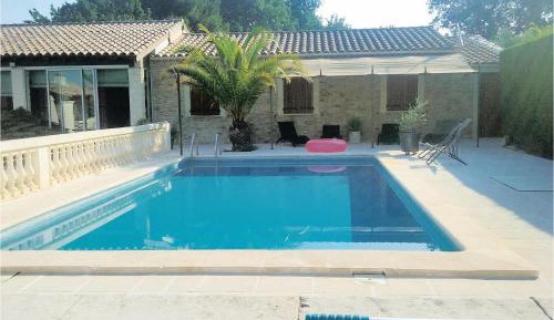 Three-Bedroom Holiday Home 