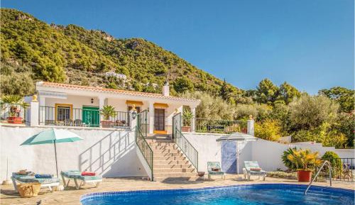 Two-Bedroom Holiday Home