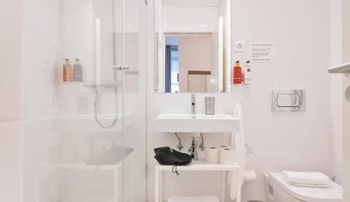 Economic Studio - Ground Floor