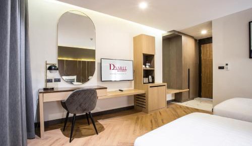 Deluxe Double or Twin Room