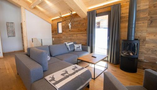 Premium Chalet with Sauna & Whirlpool
