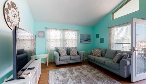 Two Bedroom Holiday Home