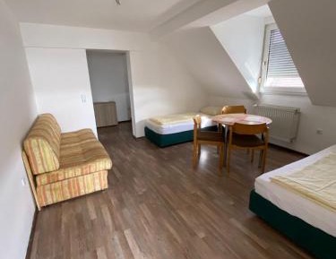 Classic Quadruple Room